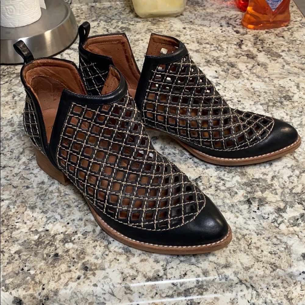 Jeffrey Campbell booties